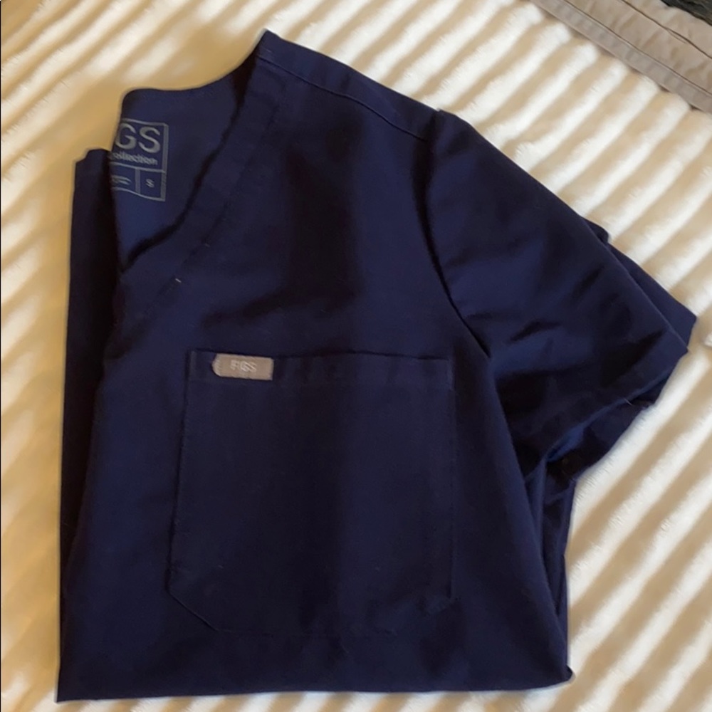 Figs small one pocket scrub top